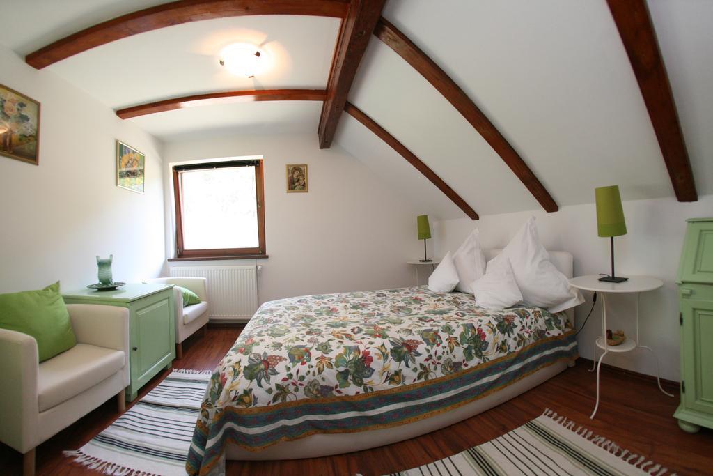 Vila Anastasia Sacarimbu Habitación foto